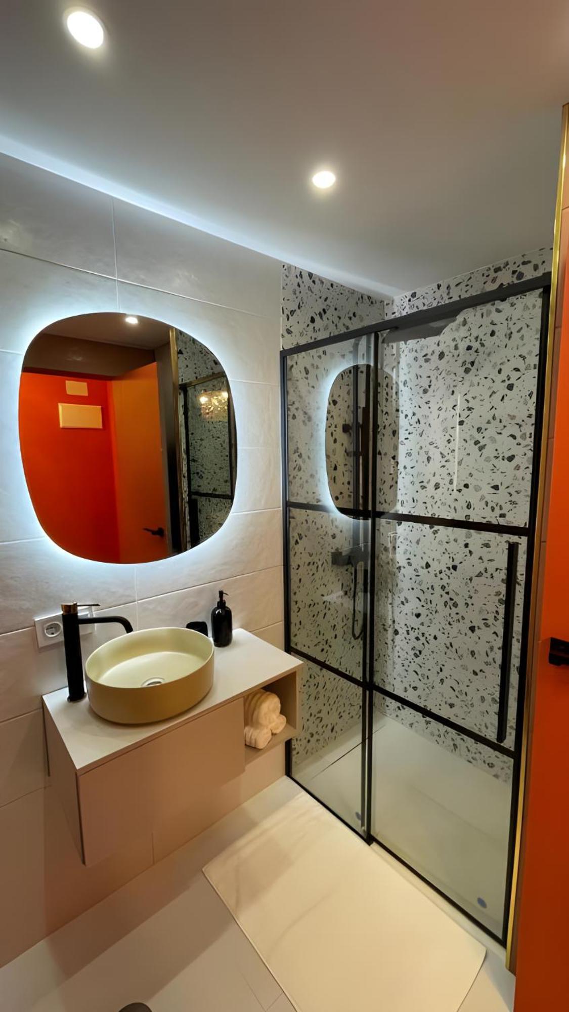 Beautiful Two Steps To The Appartement